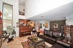 1692 Cypress Pointe Dr, Coral Springs, FL 33071, Sold 07/02/18