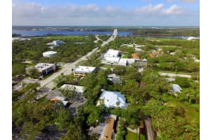 530 Acacia Rd, Vero Beach, FL 32963, Sold 08/13/18