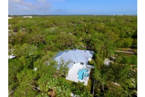 530 Acacia Rd, Vero Beach, FL 32963, Sold 08/13/18