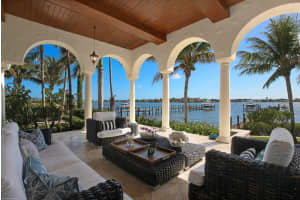 19080 Loxahatchee River Rd, Jupiter, FL 33458, Sold 04/12/19