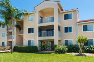 MLS# R10424369, Vero Beach, Florida 32967
