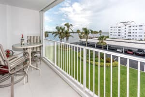 2860 S Ocean Blvd, Palm Beach, FL 33480, Sold 10/03/18