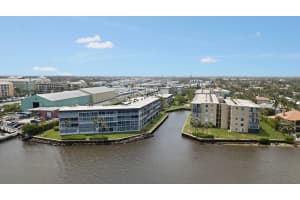 100 Waterway Dr S, Lantana, FL 33462, Sold 06/01/18