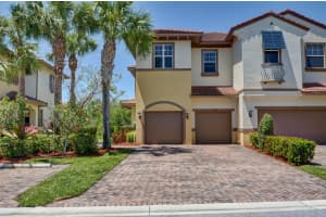 5942 NW 117th Dr, Tamarac, FL 33321, Sold 06/29/18