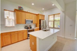 5942 NW 117th Dr, Tamarac, FL 33321, Sold 06/29/18