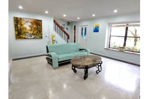 1046 Raintree Dr, Palm Beach Gardens, FL 33410, Sold 06/25/18