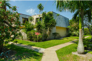 2332 Waterside Dr, Lake Worth, FL 33461, Sold 06/09/18