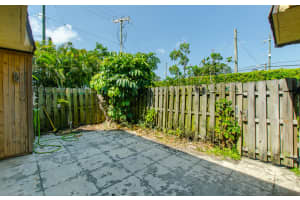 2332 Waterside Dr, Lake Worth, FL 33461, Sold 06/09/18