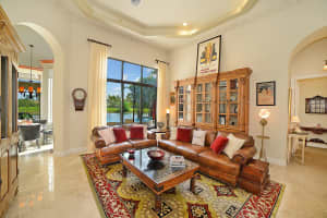 7012 NW 70th Terrace, Parkland, FL 33067, Sold 07/09/18