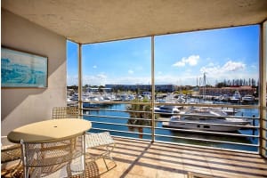 29 Yacht Club Dr, North Palm Beach, FL 33408, Sold 11/08/18