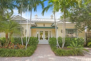 245 NE 2nd St, Delray Beach, FL 33444, Sold 05/23/18