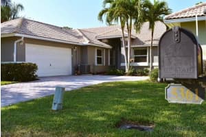 5361 Grande Palm Cir, Delray Beach, FL 33484, Sold 06/21/18
