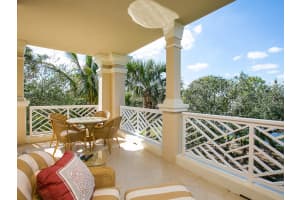 501 N Swim Club Dr, Vero Beach, FL 32963, Sold 11/01/18