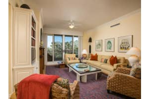 501 N Swim Club Dr, Vero Beach, FL 32963, Sold 11/01/18