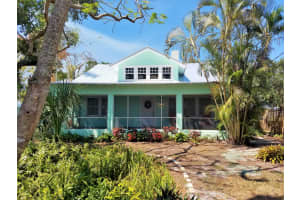 2150 SE Country Club Ln, Stuart, FL 34996, Sold 11/09/18
