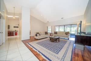 8728 Eagle Run Dr, Boca Raton, FL 33434, Sold 10/09/18