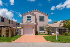3025 Sunset Ln, Margate, FL 33063, Sold 10/19/18