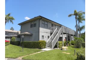 604 Centre Ct SW, Vero Beach, FL 32962, Sold 07/06/18