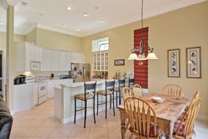 832 Carolina Cir SW, Vero Beach, FL 32962, Sold 08/30/18