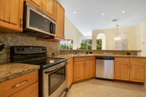 6416 Bengal Cir, Boynton Beach, FL 33437, Sold 09/20/18