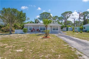 471 7th Ln SW, Vero Beach, FL 32962, Sold 09/21/18