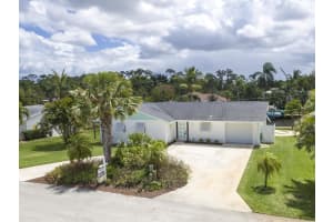 66 SW Cabana Point Cir, Stuart, FL 34994, Sold 08/30/18