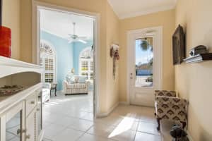 4919 Grassleaf Dr, Palm Beach Gardens, FL 33418, Sold 07/12/18