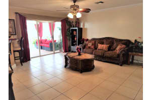 3992 Crescent Creek Pl, Coconut Creek, FL 33073, Sold 06/26/18