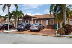 7677 NW 180th Terrace, Hialeah, FL 33015, Sold 06/08/18