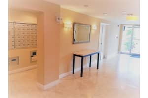 55 SW 2nd Ave #207, Boca Raton, FL 33432, Sold 08/31/18