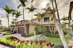 9038 Gulf Cove Dr, Lake Worth, FL 33467, Sold 08/03/18