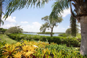 3317 Caracal Dr, Fort Pierce, FL 34949, Sold 06/26/19