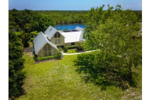 709 SE Hidden River Dr, Port St. Lucie, FL 34983, Sold 09/28/18