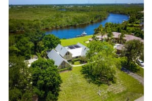 709 SE Hidden River Dr, Port St. Lucie, FL 34983, Sold 09/28/18