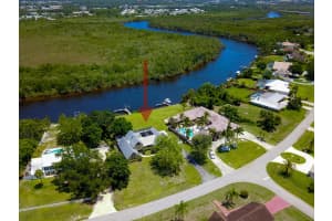 709 SE Hidden River Dr, Port St. Lucie, FL 34983, Sold 09/28/18