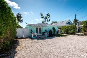 208 Jasmine St, Tavernier, FL 33070, Sold 08/24/18