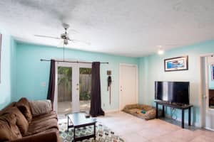 208 Jasmine St, Tavernier, FL 33070, Sold 08/24/18