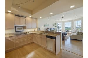 400 US-1, Jupiter, FL 33477, Sold 05/25/18
