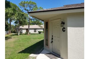 2820 Stoneway Ln, Fort Pierce, FL 34982, Sold 07/10/18