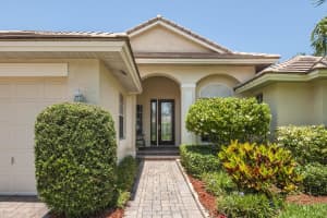 4810 Lafayette Pl, Vero Beach, FL 32966, Sold 07/30/19