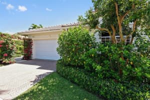 2900 Twin Oaks Way, Wellington, FL 33414, Sold 05/24/19