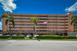 401 NE 19th Ave, Deerfield Beach, FL 33441, Sold 08/15/18