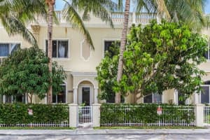 3204 NE 4th St, Pompano Beach, FL 33062, Sold 06/15/18