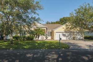 425 25th Ave SW, Vero Beach, FL 32962, Sold 06/29/18
