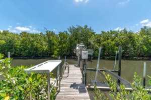 110 N Atlantic Dr, Lantana, FL 33462, Sold 02/14/19