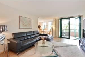 100 SE 5th Ave, Boca Raton, FL 33432, Sold 04/03/19