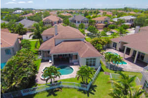 8542 Butler Greenwood Dr, Royal Palm Beach, FL 33411, Sold 07/16/18