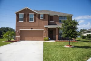 1615 Lexington Square SW, Vero Beach, FL 32962, Sold 07/06/18