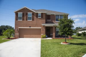 1615 Lexington Square SW, Vero Beach, FL 32962, Sold 07/06/18