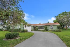 8852 SE Sandridge Ave, Hobe Sound, FL 33455, Sold 09/20/18